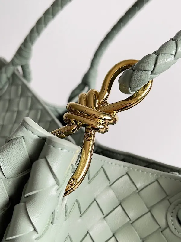All categories 💚 Authentic bags 💚 BV 2025 new BV armpit bag